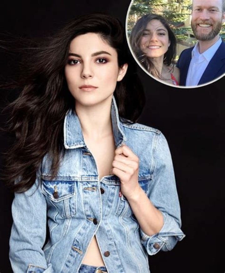
Who is actress Monica Barbaro from “Chicago Justice”? Her Wiki: Mother, Affair, Dating, Single, Marriage, Husband, Kids, Net Worth 